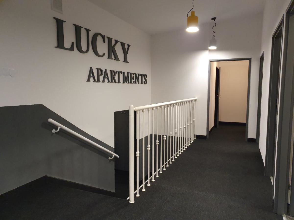 Отель Lucky Apartments Александрув-Лудзки-20